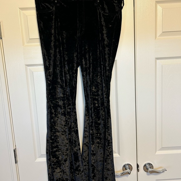 Wrangler Women's Retro Black Velvet Trumpet Flare Jeans 34x34 - Picture 6 of 9